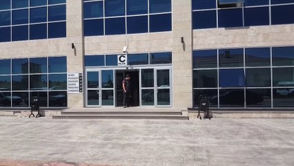 Otomobilde tartıştığı arkadaşını bıçakla öldüren zanlı tutuklandı - UŞAK