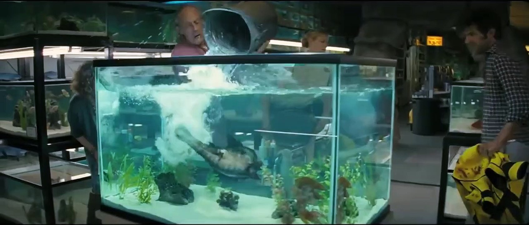 Piranha 3D - Trailer