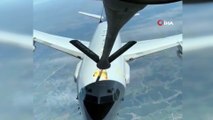 MSB: “NATO’ya ait E-3A AWACS uçağına, Hava Kuvvetlerimize ait KC-135R tanker uçağı tarafından Romanya üzerinde, 60.000 libre yakıt ikmali yapıldı”