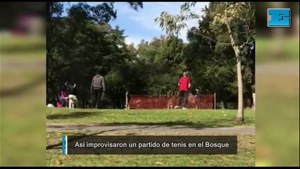 Armaron un partido de tenis improvisado en el Bosque platense