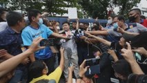 Piden retirada cargos contra líder de protestas en Tailandia