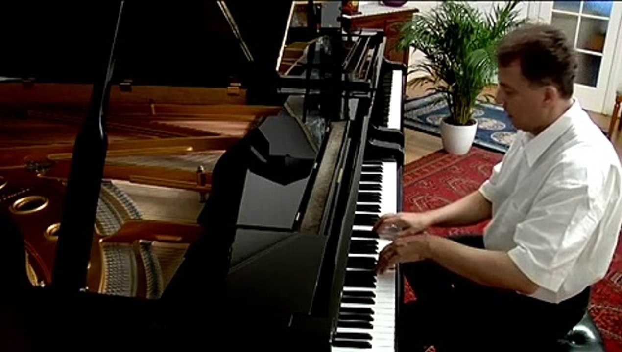 Mozart Piano Sonata Variation Sonate A-Dur KV 331 (300i) Variation IV by Geza Loso