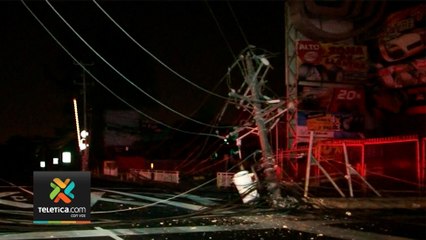 tn7-accidentes-postes-choque-150820