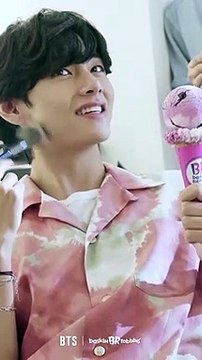 BTS x Baskin Robbins V cam