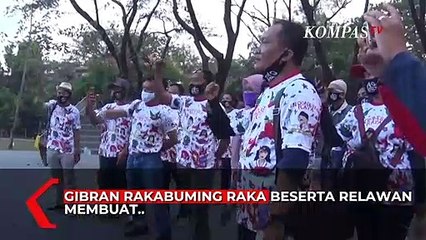 Gibran Kibarkan Bendera Merah Putih Gunakan Robot