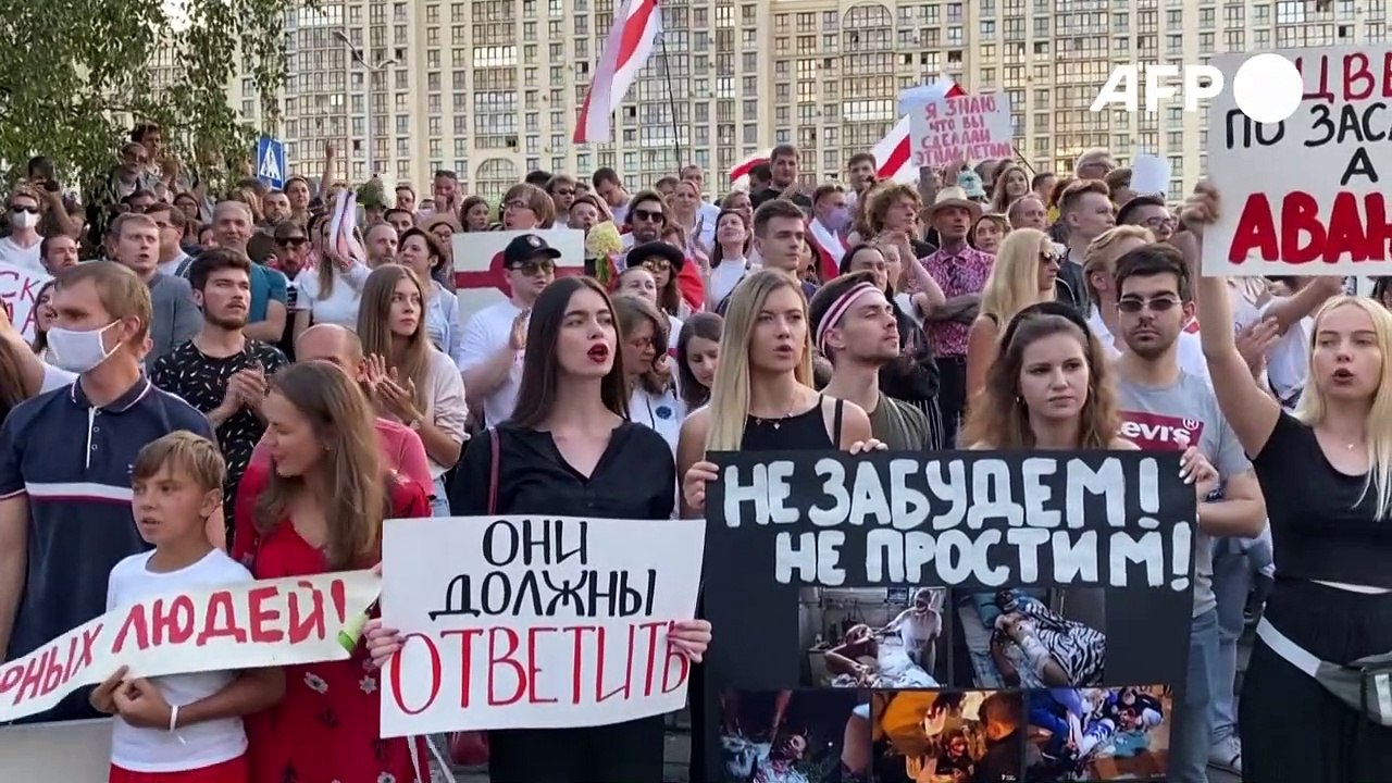Demonstranten in Minsk fordern Ende der Zensur durch Staatsmedien