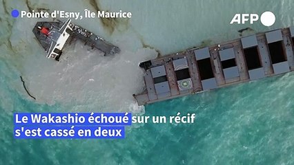 Le navire échoué sur les côtes de l'île Maurice s'est brisé