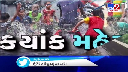Truck gets stuck in pothole on Somnath-Bhavnagar highway, leads to 8 km long traffic jam