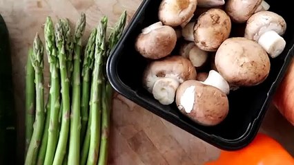 EAT MORE WEIGH LESS - EASY & DELICIOUS VEGGIE DISHES