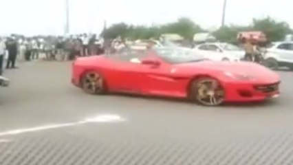 Kanpur: Ferrari car stunt at Ganga Barrage front of police