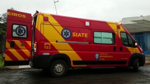 Bombeiros prestam atendimentos a mulher ferida no Parque São Paulo