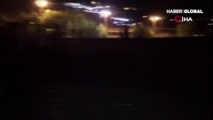 Kısıtlamalara rağmen maskesiz ve mesafesiz halay çektiler