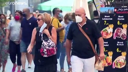 COVID-19: Περιορισμοί στη διασκέδαση και περαιτέρω χρήση μάσκας σε χώρες της Ευρώπης