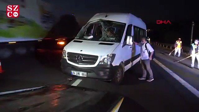 Bolu'da taziyeye gidenleri taşıyan minibüs devrildi 13 yaralı