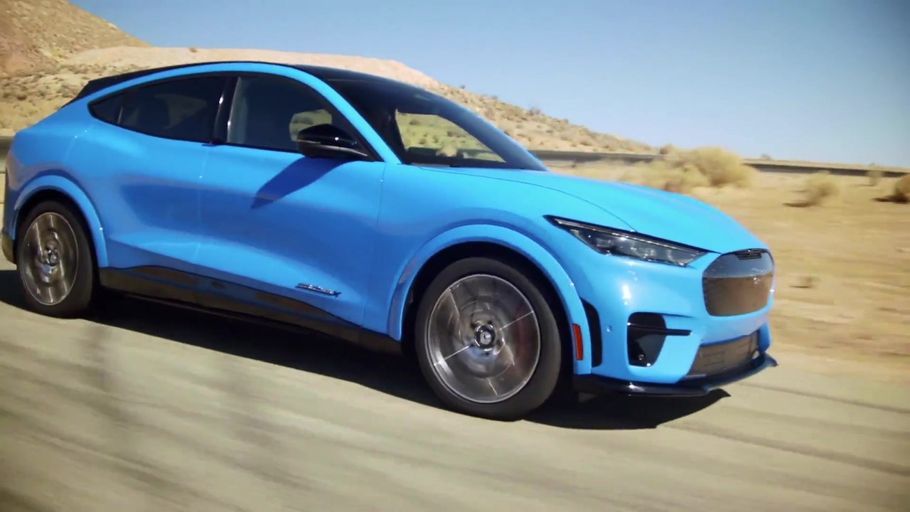 Das Interieur des neuen Ford Mustang Mach-E - Fließend leichte Formen, einfache Bedienung