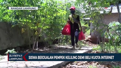 Demi Belajar Daring, Siswa Berjualan Pempek Keliling Untuk Beli Kuota Internet