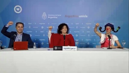 La payasa 'Filomena' participa en el balance sobre las cifras del Covid-19 en Argentina.