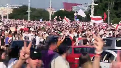 "Belarus'ta protestolar sürerken, Rusya devreye girebilir"