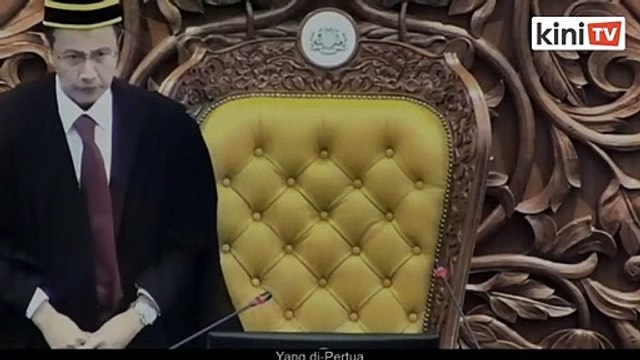 Kecoh! Speaker tinggalkan dewan selepas tangguhkan parlimen