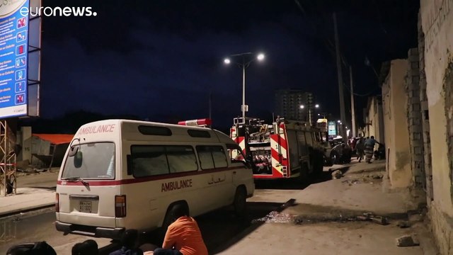 مصرع 11 شخصا على الأقل في هجوم نفذته حركة الشباب الصومالية بفندق في مقديشو