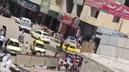 الرقة تواصل التظاهر والمطالبة بإسقاط نظام أسد