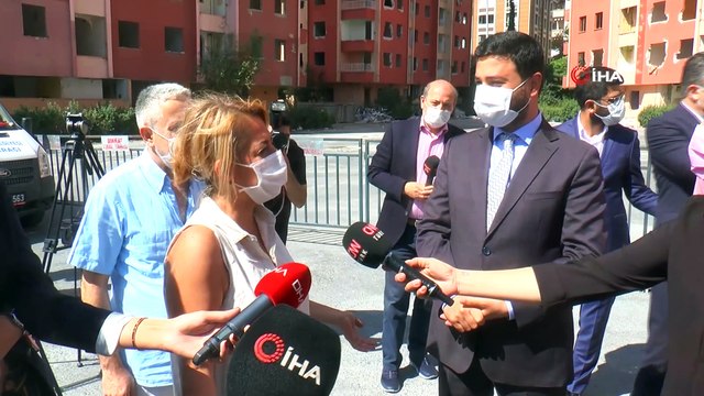 Kağıthane’de riskli bulunan binaların yıkımına başlandı