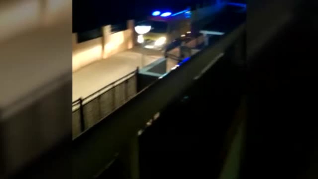 Un padre mata a su hijo, hiere a su otra hija y después se suicida