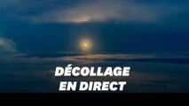 Un pilote filme depuis le ciel le décollage d'une fusée Ariane