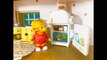 DANIEL TIGER Makes a SNACK Calico Critters Luxury Townhouse Toys