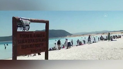 Salda Gölü'nde bunu yapan yandı! 392 lira ceza kesilecek