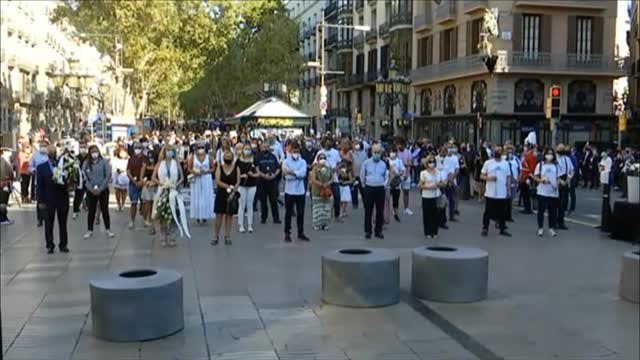 Barcelona recuerda a las víctimas del atentado del 17A
