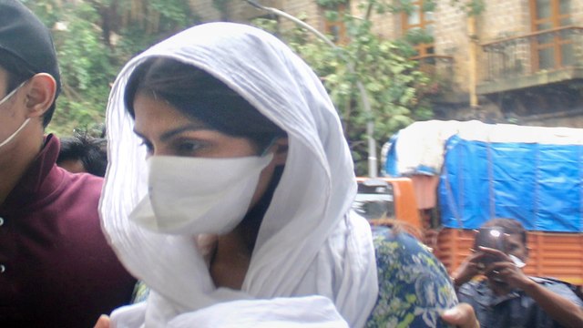 Rhea Chakraborty's CA questioned by Enforcement Directorate