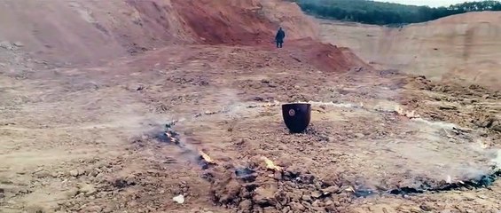 Yunus Eşut - Mavi Kelebekler