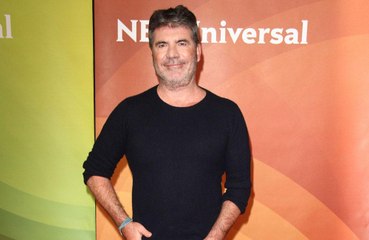 Simon Cowell enjoying 'comfort foods' in hospital