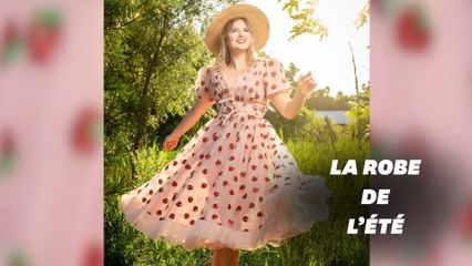 Cette "strawberry dress" envoûte les réseaux sociaux