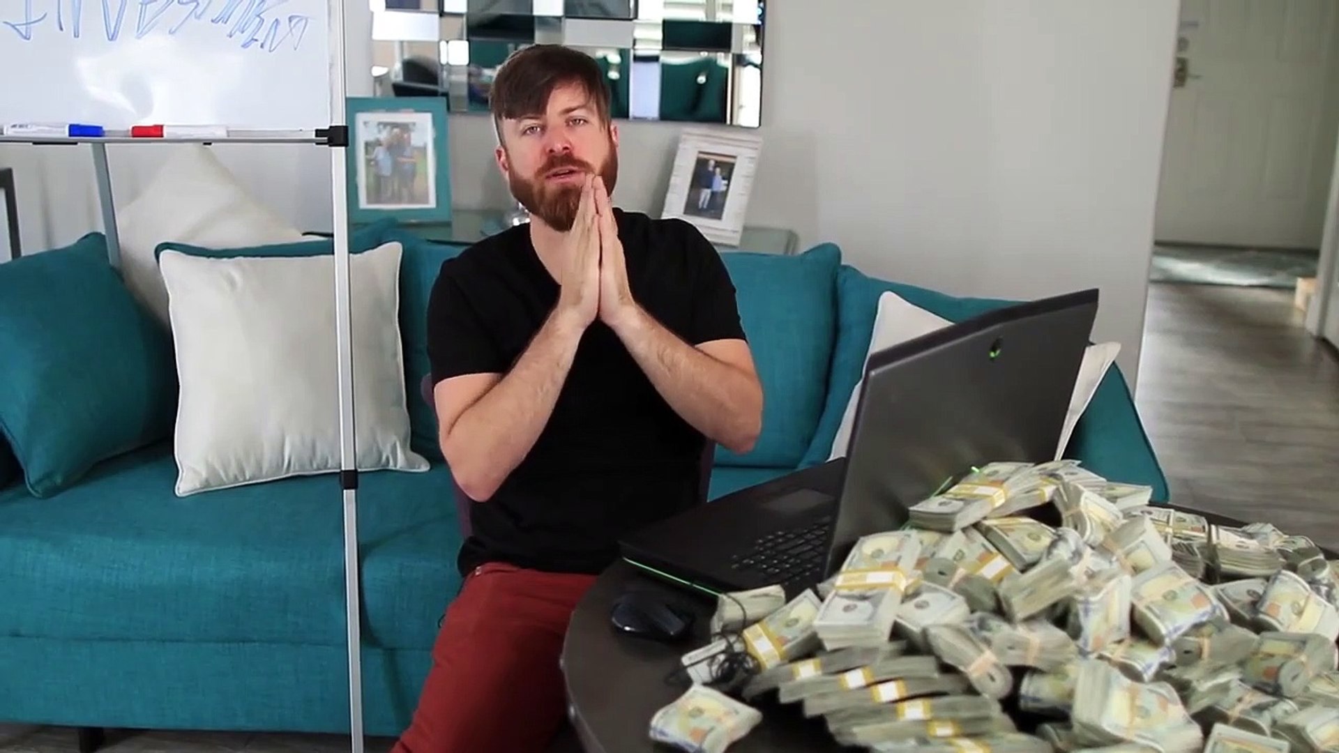 ⁣How To Earn Extra Money Online Without Paying Anything