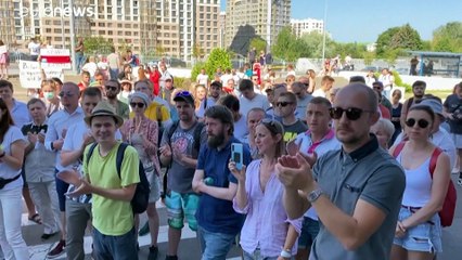 Протесты не стихают, Лукашенко предлагает референдум