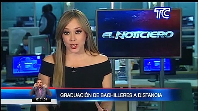 Jóvenes y adultos que habían dejado inconcluso sus estudios se graduaron de bachiller bajo la modalidad a distancia