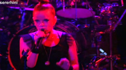 Garbage — “Blood For Poppies” — (from “Garbage – One Mile High...Live”)