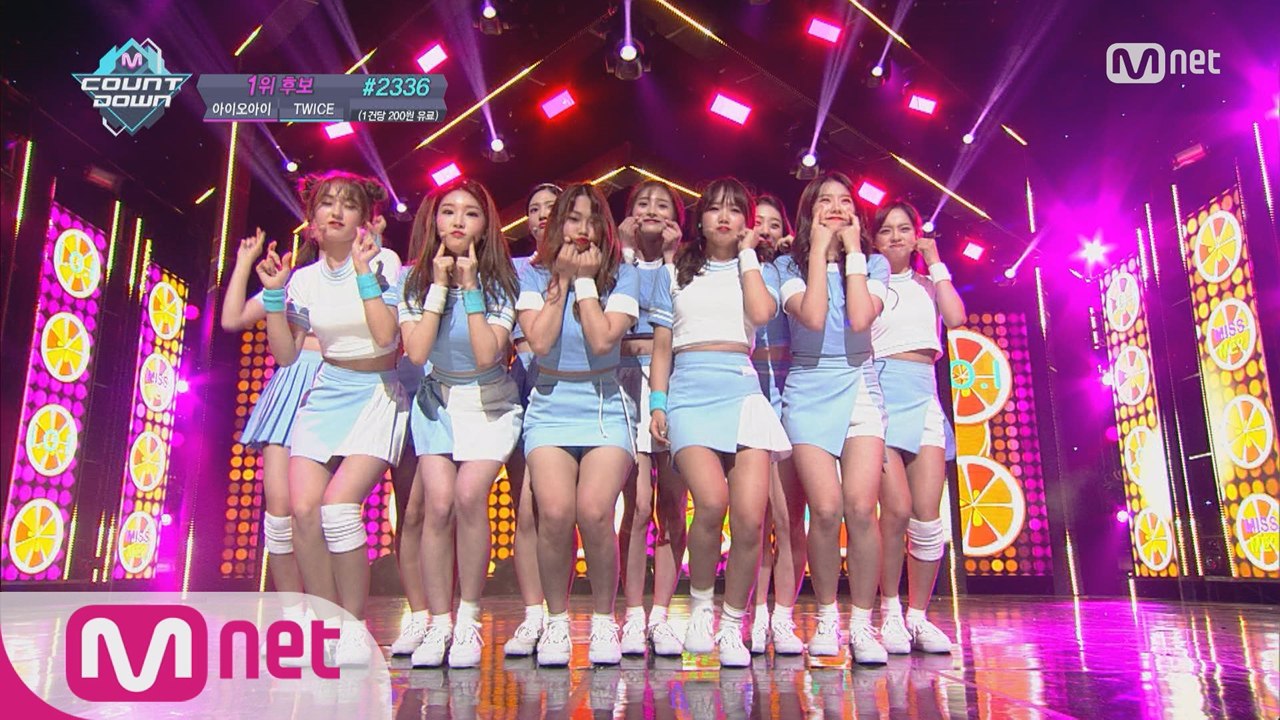′1위 후보′ 11인 11색 매력폭발 ′아이오아이′의 ′너무너무너무′ 무대