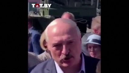Chahuté lors d'une visite, le président biélorusse menace de répondre "avec la manière forte" à toute nouvelle provocation
