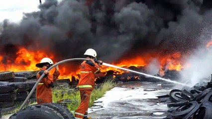 Fire continues to rage at used tyre factory in Indonesia