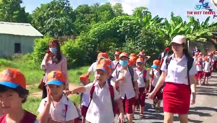 Trải nghiệm làm nông dân | Khu Sinh Thái Giáo Dục Về Quê