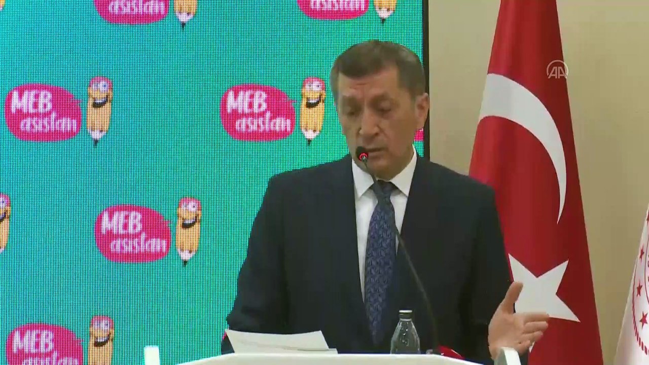 Milli Eğitim Bakanı Selçuk, 'MEB Asistan' programını tanıttı - ANKARA