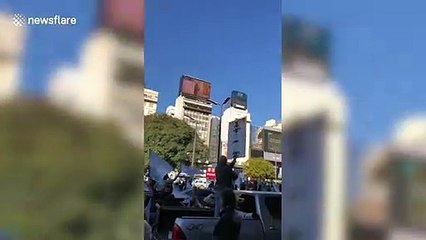 Thousands join anti-lockdown protests across Argentina