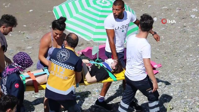 Boğulma tehlikesi geçiren kadının imdadına vatandaşlar yetişti