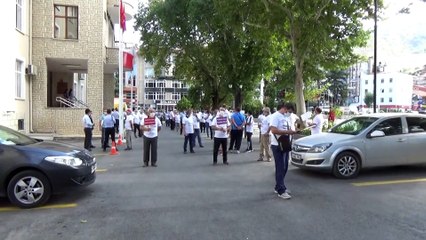 Öğretmenler 'Okulları Birlikte Açacağız' yazılı tişörtler giyerek yürüdü - TOKAT