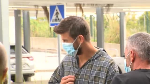 Piqué podría ser uno de los jugadores en la lista negra del nuevo entrenador del Barça