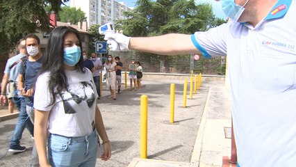 Continúa la realización de PCR aleatorias en Usera a personas de entre 15 y 49 años