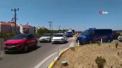 Ayvalık’ta kamyonet ile otomobil çarpıştı: 3 yaralı